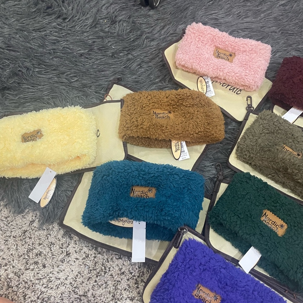 Nordic beach headbands all have tags comes with all